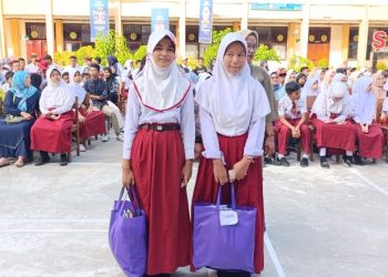 Sebanyak 1.229 Siswa di Padang Terima Bantuan Pendidikan Pascabanjir Bandang