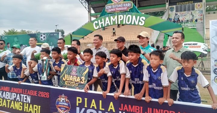 SSB Tunas Bangsa Raih Juara Tiga pada Turnamen Piala KONI Batang Hari