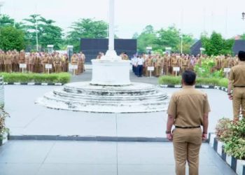 Sekda Tebo Pimpin Apel Senin Bersama, Dorong Peningkatan Disiplin